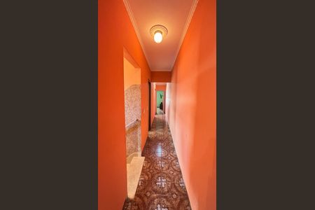 Casa à venda com 157m², 3 quartos e 2 vagas Casa à venda com 157m², 3 quartos e 2 vagasCorredor