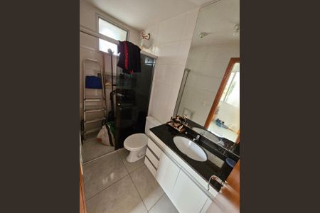 Apartamento à venda com 110m², 3 quartos e 2 vagasBanheiro 2