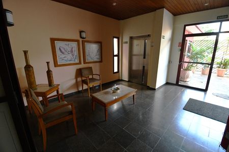 Apartamento à venda com 136m², 3 quartos e 2 vagasHall social