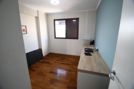 Apartamento à venda com 136m², 3 quartos e 2 vagasQuarto 2