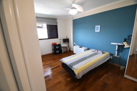 Apartamento à venda com 136m², 3 quartos e 2 vagasQuarto 3 - Suíte