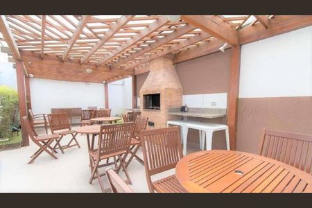 Apartamento à venda com 56m², 2 quartos e 1 vaga