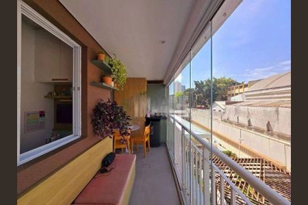 Apartamento à venda com 56m², 2 quartos e 1 vaga
