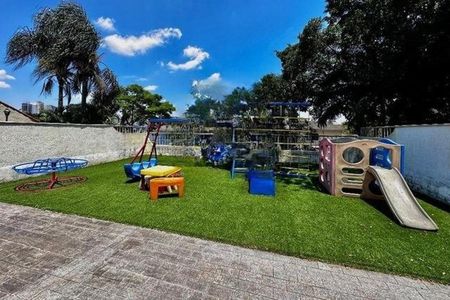 Apartamento à venda com 70m², 2 quartos e 1 vaga