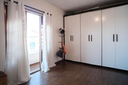 Casa à venda com 190m², 4 quartos e 2 vagasQuarto 3