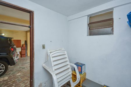 Casa à venda com 334m², 3 quartos e 4 vagas Casa à venda com 334m², 3 quartos e 4 vagasQuarto de Serviço
