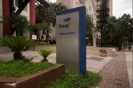 Studio à venda com 26m², 1 quarto e 1 vagaFrente