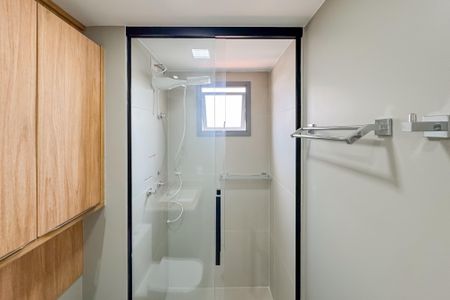 Studio à venda com 28m², 1 quarto e sem vaga Studio à venda com 28m², 1 quarto e sem vagaBanheiro