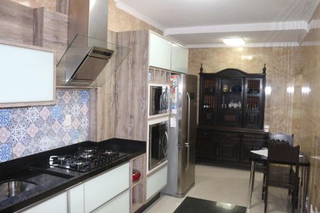 Casa à venda com 135m², 2 quartos e 2 vagasCozinha