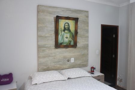 Casa à venda com 135m², 2 quartos e 2 vagasQuarto 1