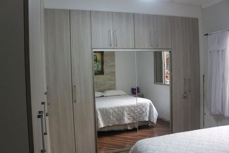 Casa à venda com 135m², 2 quartos e 2 vagasQuarto 1