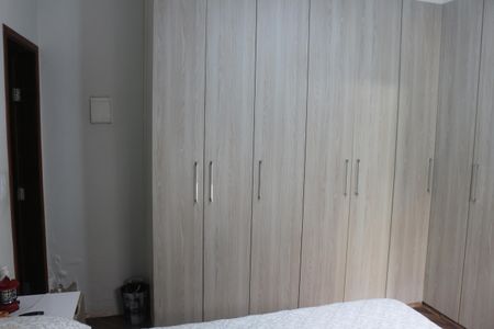 Casa à venda com 135m², 2 quartos e 2 vagasQuarto 1