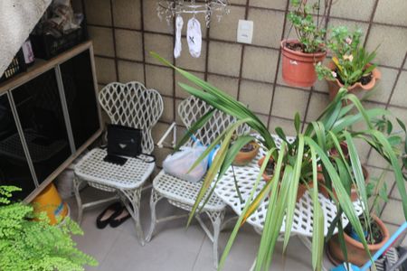 Casa à venda com 135m², 2 quartos e 2 vagasQuintal