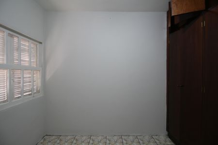 Casa à venda com 70m², 2 quartos e 2 vagasQuarto 1