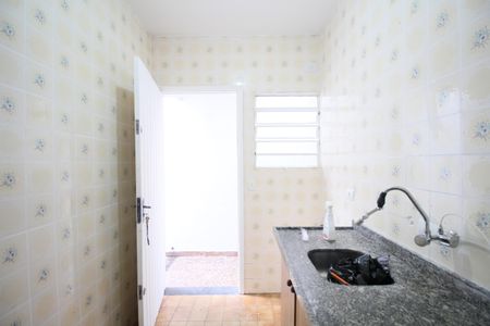 Casa à venda com 70m², 2 quartos e 2 vagasCozinha