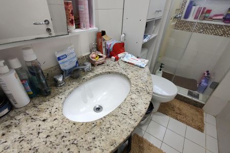 Apartamento à venda com 114m², 4 quartos e 2 vagas Apartamento à venda com 114m², 4 quartos e 2 vagasBanheiro da Suíte 3