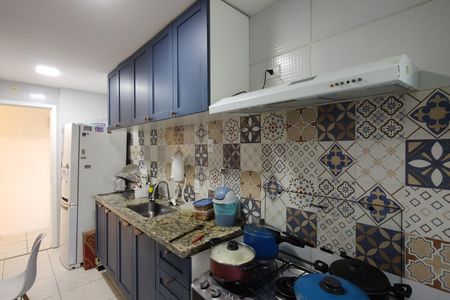 Apartamento à venda com 114m², 4 quartos e 2 vagas Apartamento à venda com 114m², 4 quartos e 2 vagasCozinha - Armários