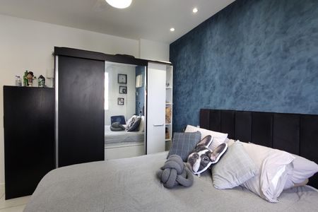 Apartamento à venda com 114m², 4 quartos e 2 vagas Apartamento à venda com 114m², 4 quartos e 2 vagasSuíte 2