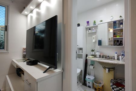 Apartamento à venda com 114m², 4 quartos e 2 vagas Apartamento à venda com 114m², 4 quartos e 2 vagasSuíte