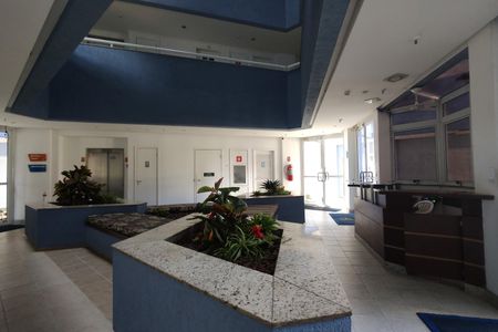 Apartamento à venda com 114m², 4 quartos e 2 vagas Apartamento à venda com 114m², 4 quartos e 2 vagasHall de entrada