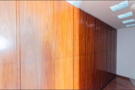 Casa à venda com 350m², 4 quartos e 4 vagas Casa à venda com 350m², 4 quartos e 4 vagasSuíte 2