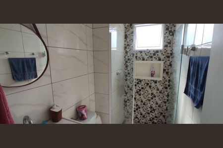 Apartamento à venda com 46m², 2 quartos e 1 vaga Apartamento à venda com 46m², 2 quartos e 1 vagaBanheiro