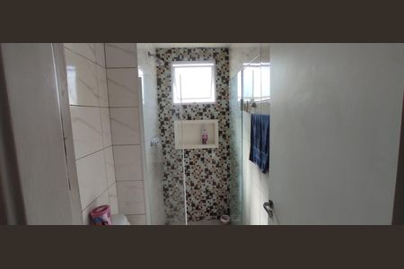 Apartamento à venda com 46m², 2 quartos e 1 vaga Apartamento à venda com 46m², 2 quartos e 1 vagaBanheiro