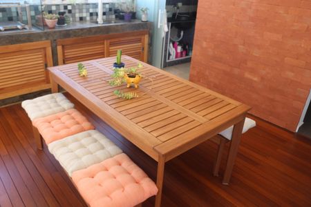 Apartamento à venda com 160m², 2 quartos e 1 vagaÁrea comum