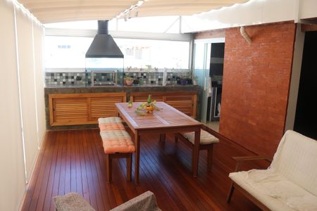 Apartamento à venda com 160m², 2 quartos e 1 vagaÁrea comum