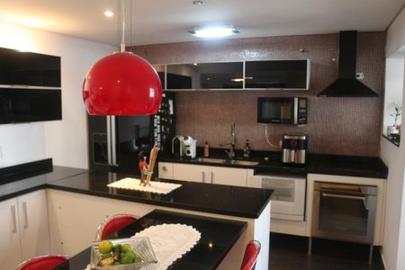 Apartamento à venda com 160m², 2 quartos e 1 vagaCozinha