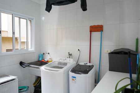 Casa à venda com 290m², 3 quartos e 4 vagasÁrea de Serviço