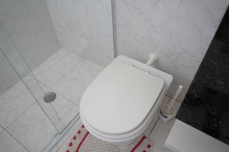 Casa à venda com 290m², 3 quartos e 4 vagasBanheiro Suíte 2 