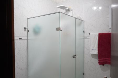 Casa à venda com 290m², 3 quartos e 4 vagasBanheiro Suíte 3 