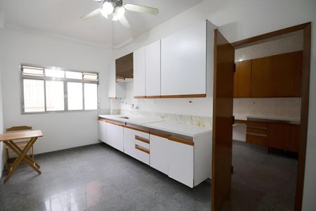 Apartamento à venda com 292m², 4 quartos e 2 vagasFoto 33