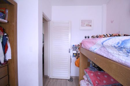 Casa de condomínio à venda com 60m², 3 quartos e 1 vagaQuarto 2