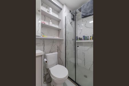 Apartamento à venda com 41m², 2 quartos e 1 vaga Apartamento à venda com 41m², 2 quartos e 1 vagaBanheiro