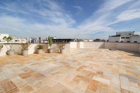 Apartamento à venda com 37m², 1 quarto e 1 vagaÁrea comum