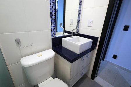 Apartamento à venda com 67m², 3 quartos e 1 vaga Apartamento à venda com 67m², 3 quartos e 1 vagaBanheiro