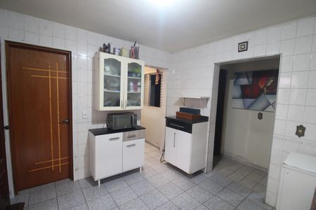 Casa à venda com 150m², 3 quartos e 2 vagasCasa 2 - Sala / Cozinha