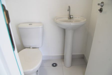 Apartamento à venda com 32m², 2 quartos e sem vagaBanheiro Social