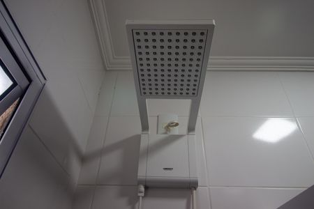 Casa de condomínio à venda com 55m², 2 quartos e 1 vaga Casa de condomínio à venda com 55m², 2 quartos e 1 vagaBanheiro da Suíte 2