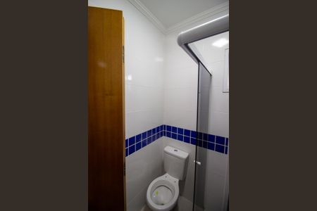 Casa de condomínio à venda com 55m², 2 quartos e 1 vaga Casa de condomínio à venda com 55m², 2 quartos e 1 vagaBanheiro da Suíte 1