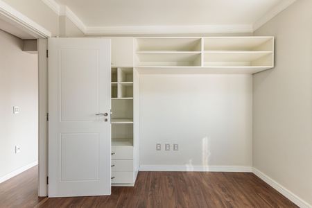 Apartamento à venda com 100m², 2 quartos e 2 vagas Apartamento à venda com 100m², 2 quartos e 2 vagasQuarto 1