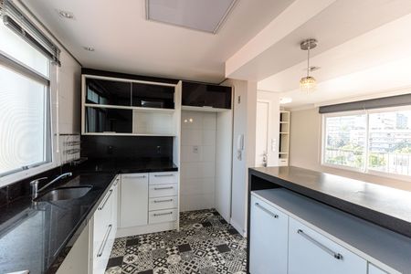 Apartamento à venda com 100m², 2 quartos e 2 vagas Apartamento à venda com 100m², 2 quartos e 2 vagasCozinha