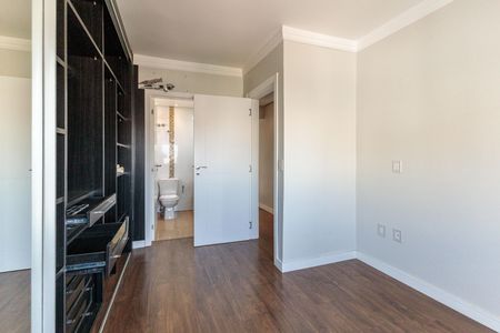 Apartamento à venda com 100m², 2 quartos e 2 vagas Apartamento à venda com 100m², 2 quartos e 2 vagasSuite