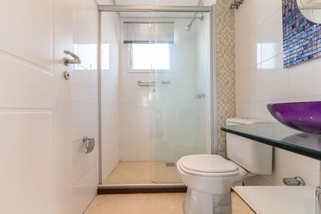 Apartamento à venda com 100m², 2 quartos e 2 vagas Apartamento à venda com 100m², 2 quartos e 2 vagasBanheiro