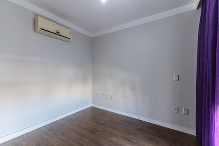 Apartamento à venda com 100m², 2 quartos e 2 vagas Apartamento à venda com 100m², 2 quartos e 2 vagasQuarto 2