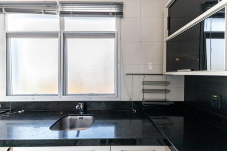 Apartamento à venda com 100m², 2 quartos e 2 vagas Apartamento à venda com 100m², 2 quartos e 2 vagasCozinha