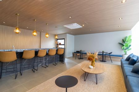 Apartamento à venda com 184m², 4 quartos e 2 vagas Apartamento à venda com 184m², 4 quartos e 2 vagasÁrea comum - Salão de festas