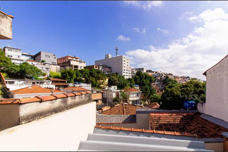 Casa à venda com 228m², 3 quartos e 5 vagas Casa à venda com 228m², 3 quartos e 5 vagasVista dos Quartos
